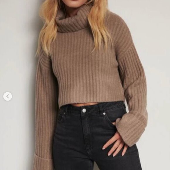 Dynamite cropped turtleneck sweater — NWT - Picture 5 of 5